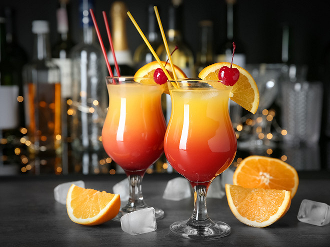 Cocktail sex on the beach, artisanal ginger beer